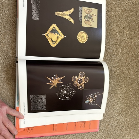 Jewelry & Metalwork in the Art & Crafts Tradition by Elyse Zorn Karlin hardcopy - Picture 9 of 11